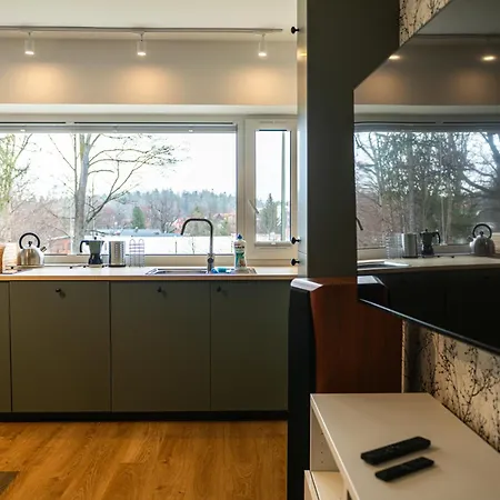 Ozzy Apartament